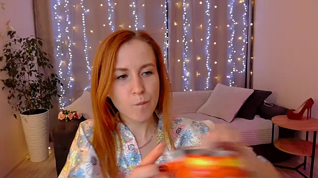 LeonaFoxx - Straps down
