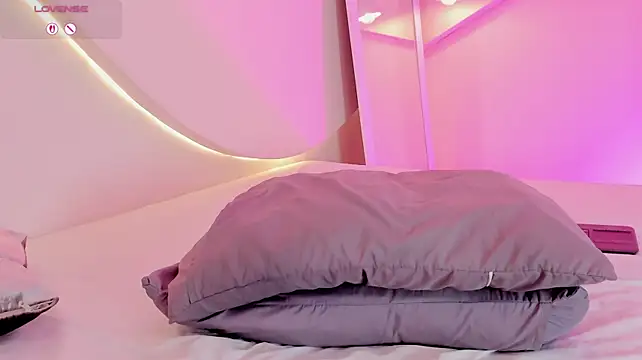 AllisonRoberts_ - spank ass + ctrl domi 2 min 🕹️🍑
