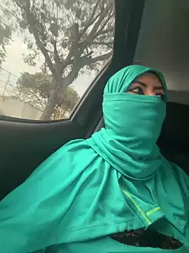 Qamar_Khalifa - DOGGY SYLE + FLASH PUSSY