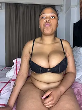 Bubbles156 - be my king daddy