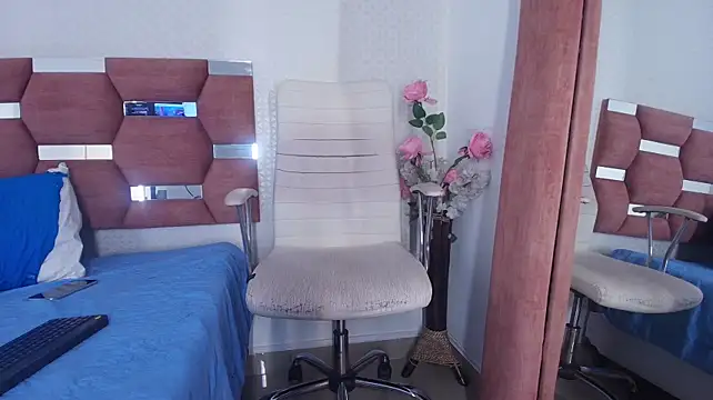 Mia_celestee - Stripdance & Naked