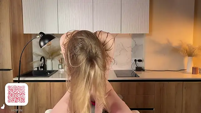 PollyAgata - Close up nude teasing