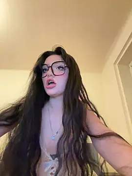 KimiSakura - SQUIRT ON THE FLOOR