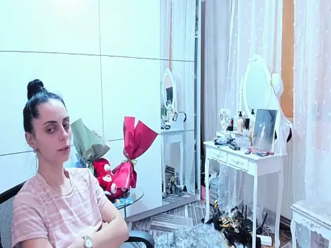 Jessycute28 - obey and get my panties wet