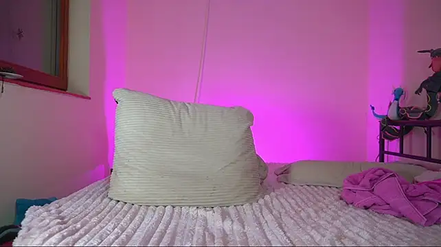 OliviaOcean69 - 💦 Oil ass 😏