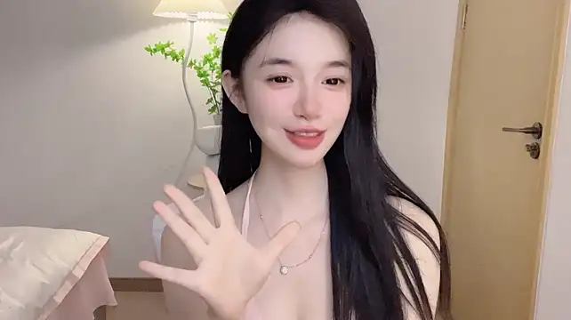 Annie-3 - 泡泡抹香肩 涂美胸 小粉控制3min