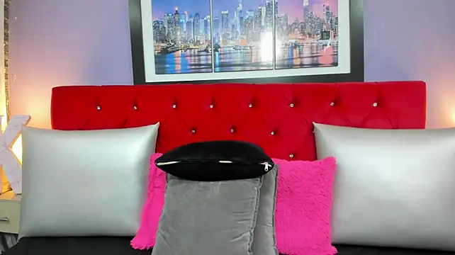 KatieGomez - That's so hot, put it in my pussy😺🥵