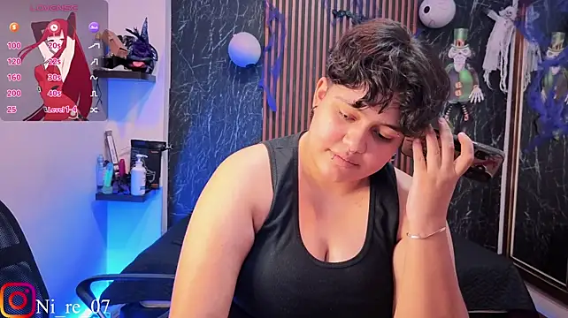 Nico_Blaze22 - Play with the dildo on the clitoris🥰