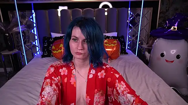 AlisaGracee - topless massage
