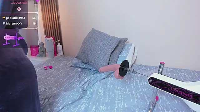 Mia_gold_ - Put a dildo in ur pussy 🍆