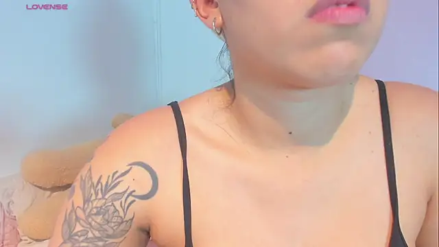 _maria_foxx_ - oil show on tits
