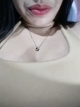 Alisha_27 - FULLY NAKED PLAY PUSSY 5MINS