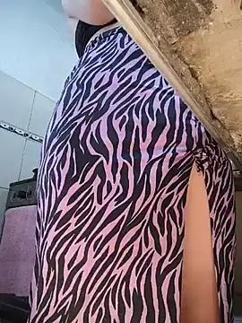 Florxxx9 - Taking off her panties (close-up) 🪷🤫