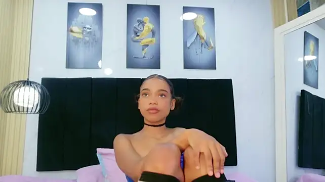 Littleebonymommy - 🤘🏻🥵FINGER PUSSY HARD🤘🏻🥵