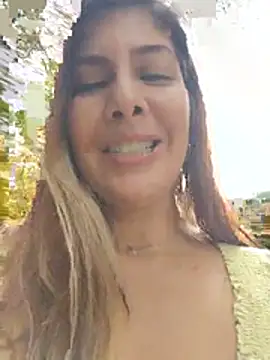 Scarlett_moore - Change outfit in public