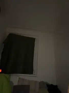 __Zsuzsii__ - 🍆💦 doggy on the bed