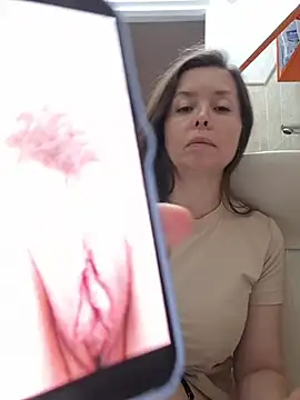 Karina_warthon - Oil in my ass