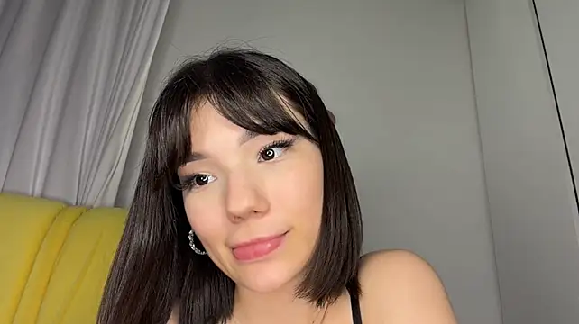 Barbie_Aria - Suck and lick my nipples