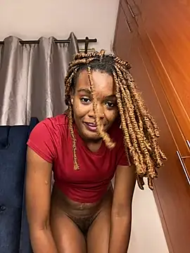 EbonySole1 - Naked cum show