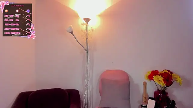 Valeriahunter1 - playing with your tits and nipples