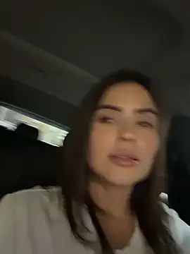 SofiaGomez444 - Make me wet and horny 😈🥵😏