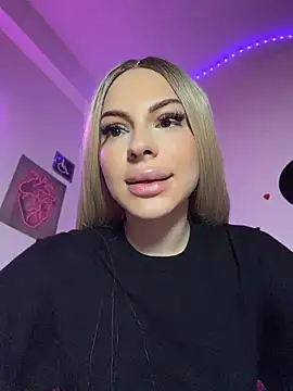 DollyRuby - squirt show