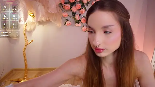 Lexy_exe - Add some oil to my boobs