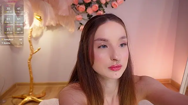 Lexy_exe - Add some oil to my boobs