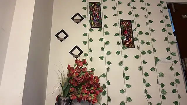 Naira_fit - Bikni shower dance 💃