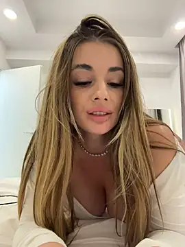 IsabellaEtthan - IWasABadGirl.SlapMyPussy.+:gift:4LastTip