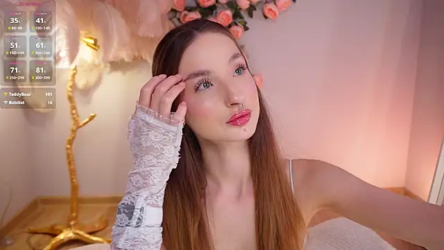 Lexy_exe - Add some oil to my boobs