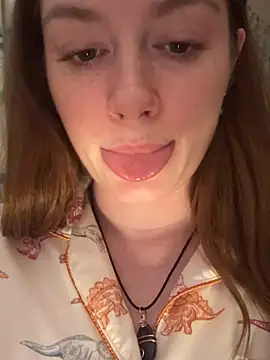 Yasminchat - Flash boobies🍈🍉