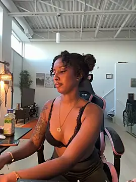 Your_Paris - LST tipper Gets guy eating me out video