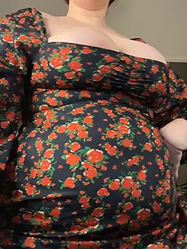 Ellie_coy_ - taste my boobs with my tongue