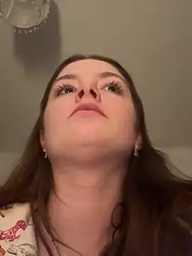 Yasminchat - Flash boobies🍈🍉