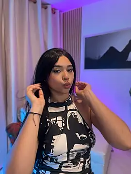 KiaraVixenn - spit Tits