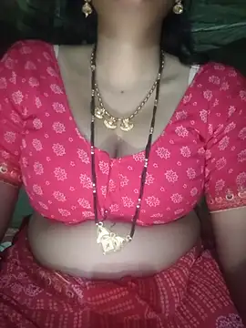 Sexyradha_