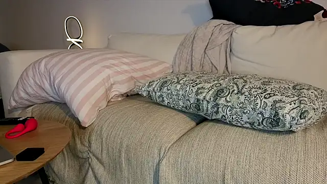 Camii2244 - tease ass and ride pillow