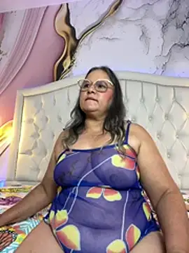 Lucy_Milf_474 - SHOW SQUIRT ♥
