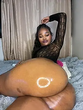 Cataleyasweetbooty - Missionary with big dildo