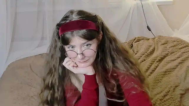 RuthMorse - MASTURBATION in panties with zoom