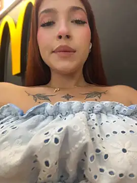 Sophie_valencia - DOMI INSIDE PUSSY IN PUBLIC+CUM+TOPLES