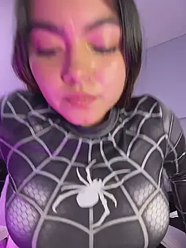 Juli_saenz_ - TIGHT AND PINK PUSSY / FINGERING HARD