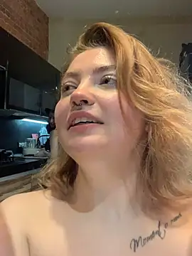 SarahStanleyyy - 🎁take off my shorts and go for doggy🎁