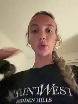 Summerblue_ - Naked 5 mins😍