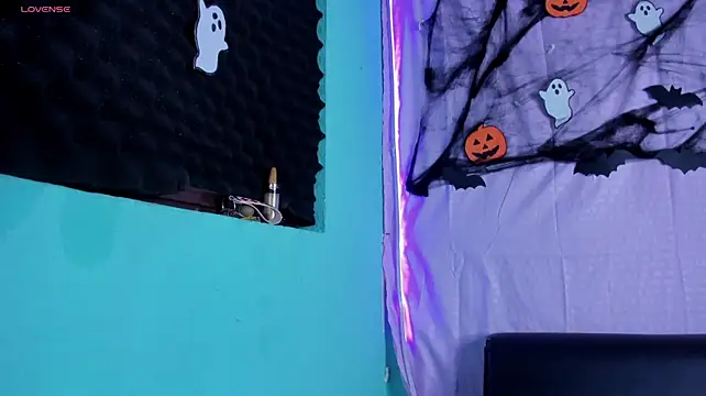 KRYSTENMOON
