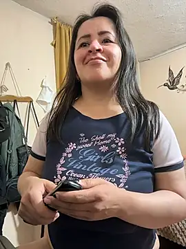 Latinfemale - make me naked/22 tks control lush x 1min