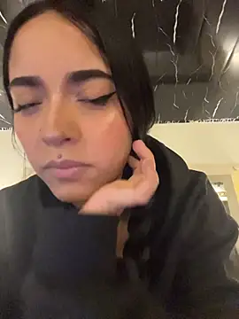 Valenttina_LS - Flash Tits