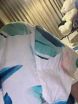 Tasty_LushDesire - Sit nude nd. Pinch nipples