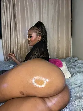 Cataleyasweetbooty - Missionary with big dildo